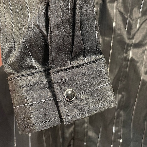 Roper Black Snap Button Embroidered Western Button Front Shirt Size Medium - Picture 5 of 6